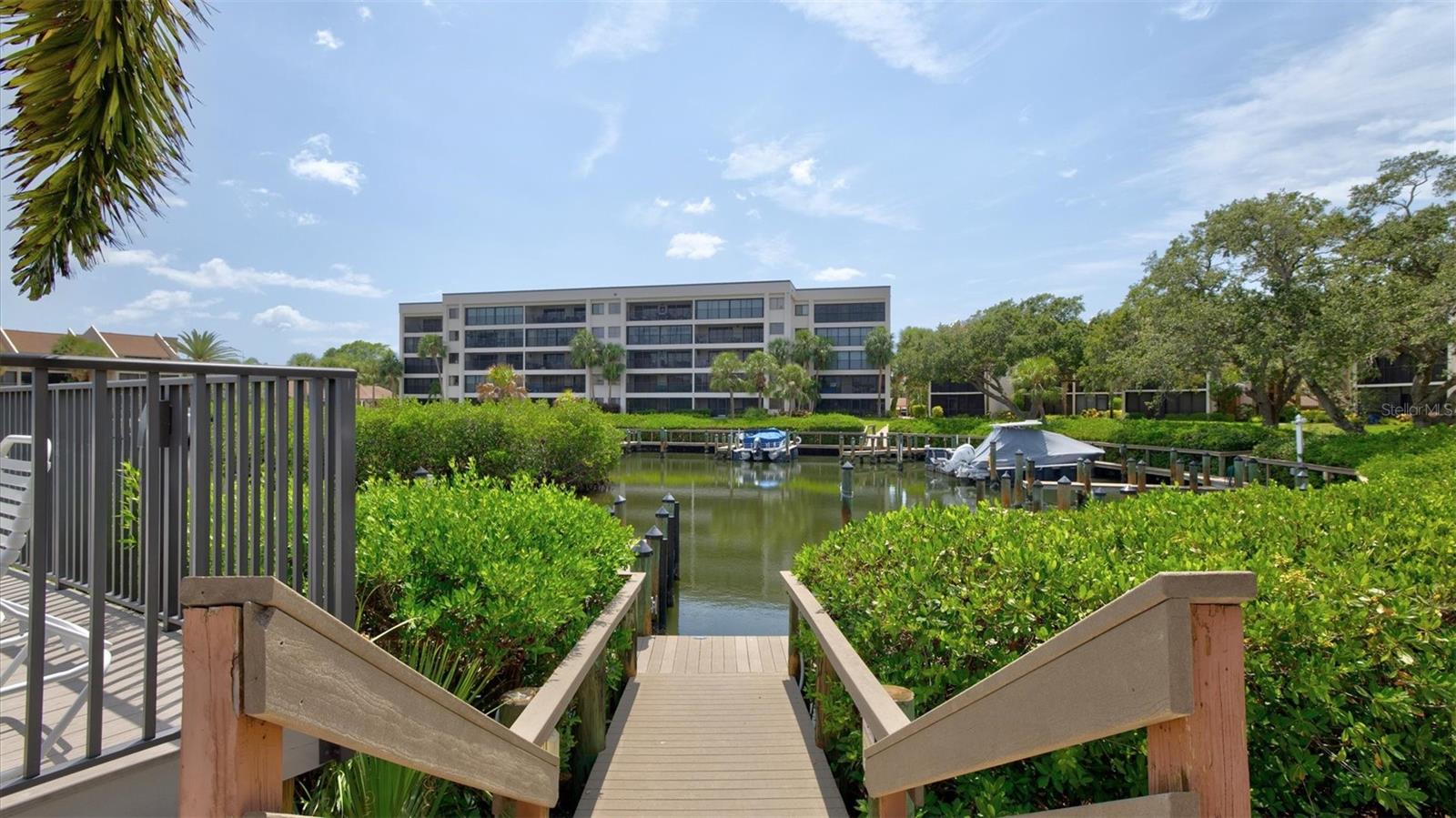 Image 41 of 76 For 1700 Cove Ii Place 310