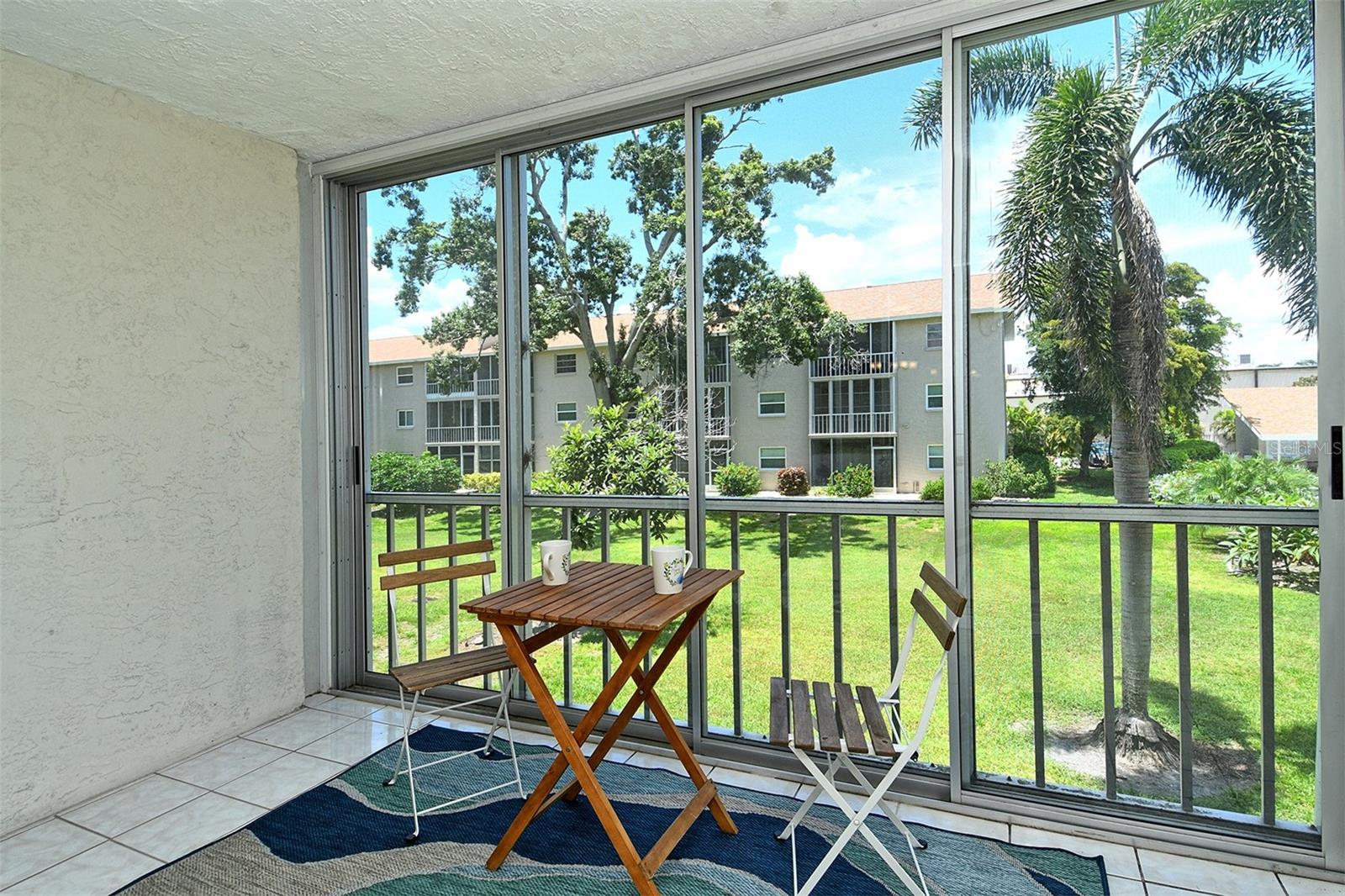 Image 9 of 37 For 3985 Maceachen Boulevard 224