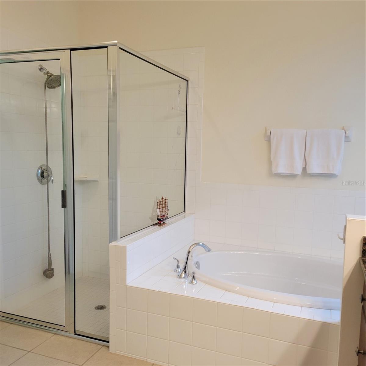 Image 15 of 36 For 106 Lerida Court