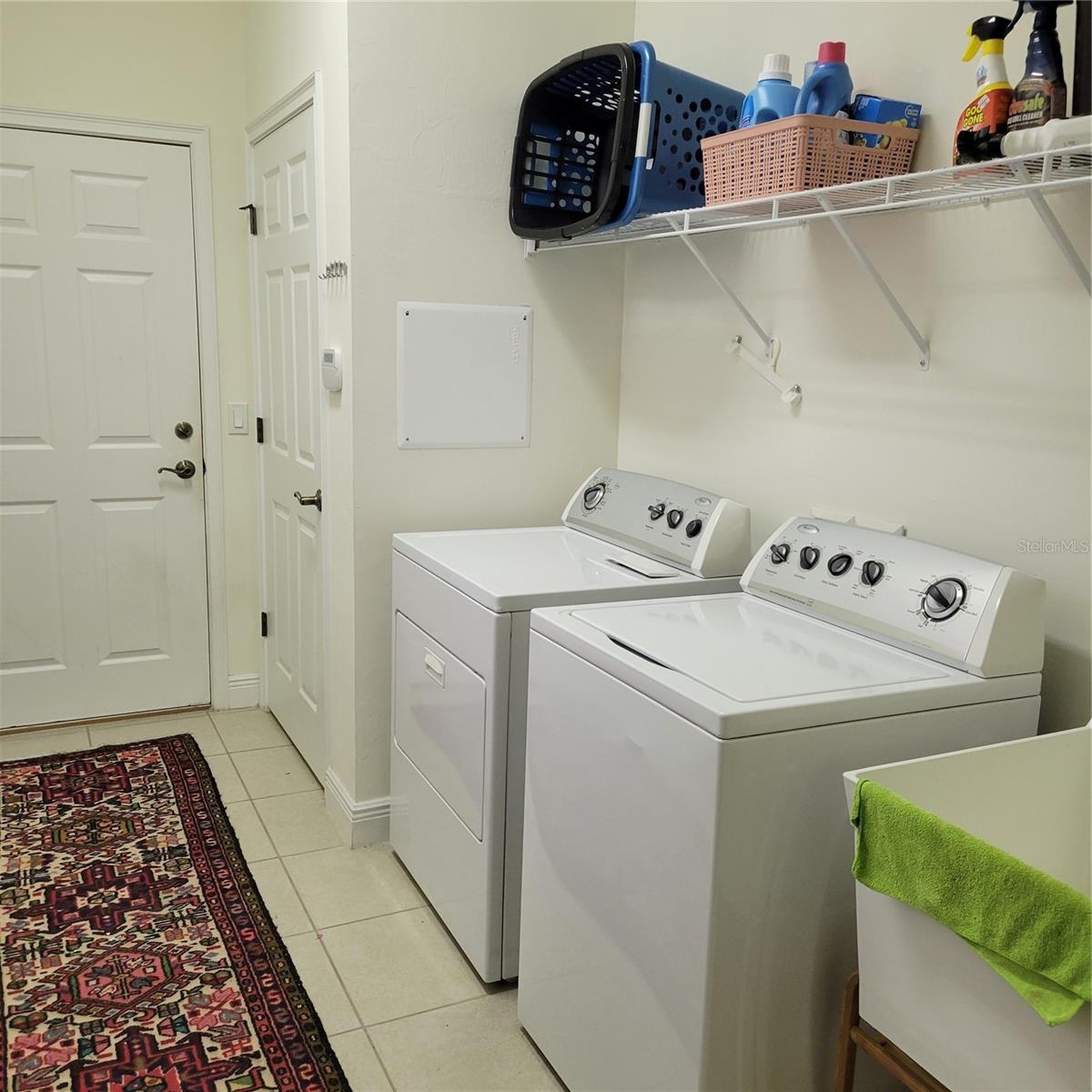 Image 21 of 36 For 106 Lerida Court
