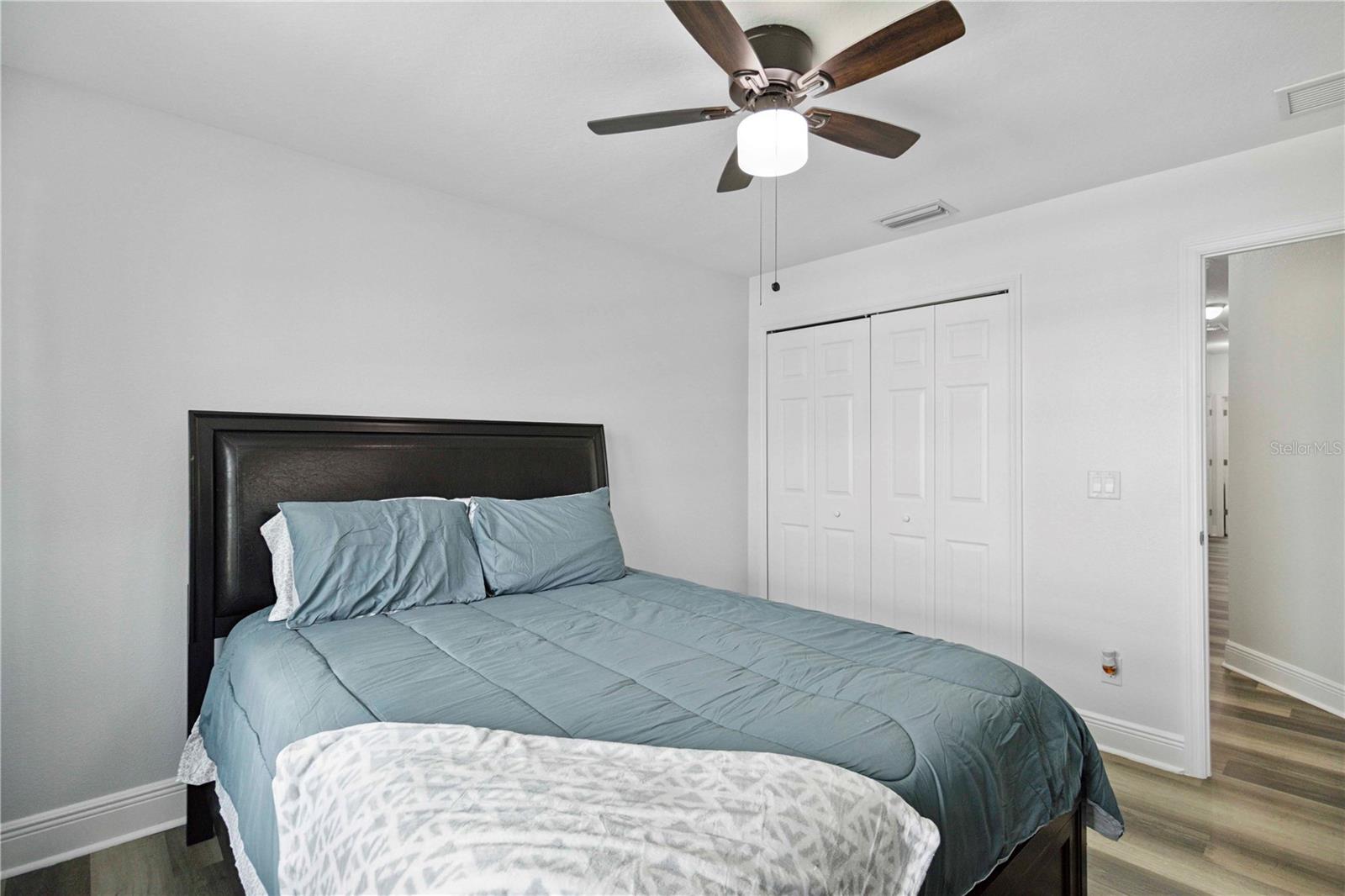 Image 18 of 46 For 5114 78th St Circle E