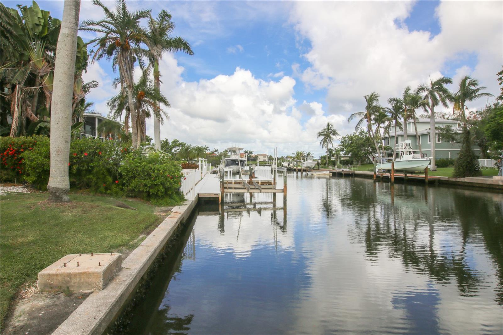 Image 21 of 28 For 4385 Pompano Lane