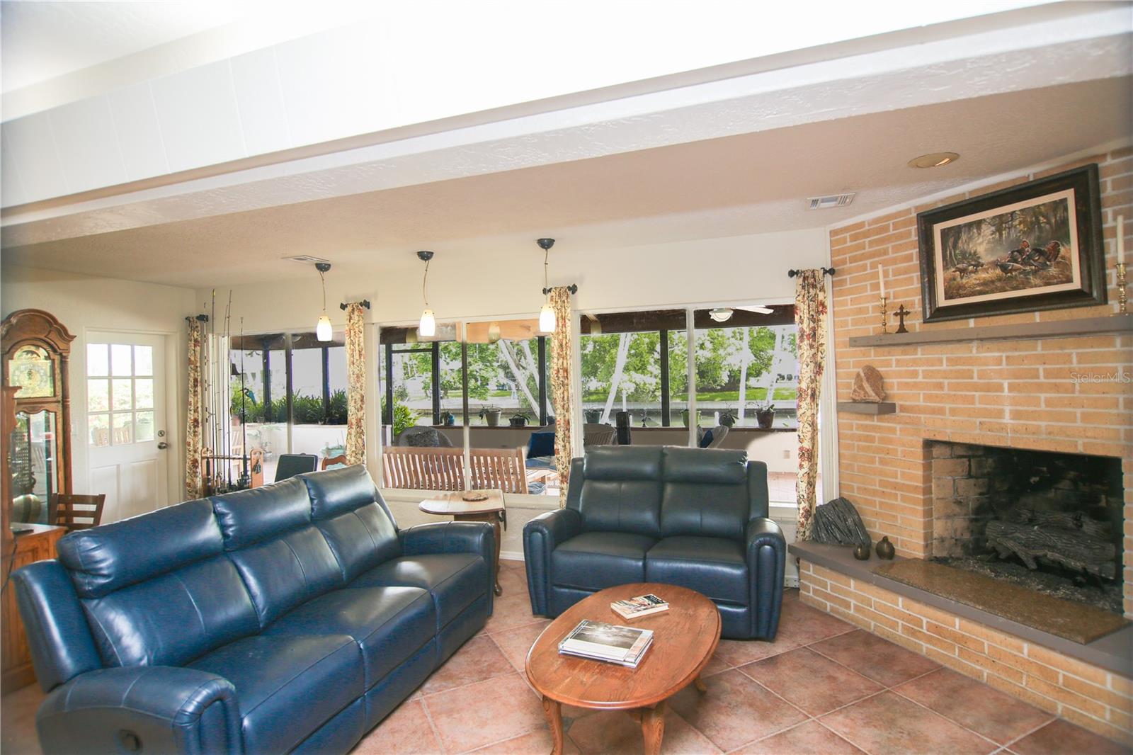 Image 9 of 28 For 4385 Pompano Lane