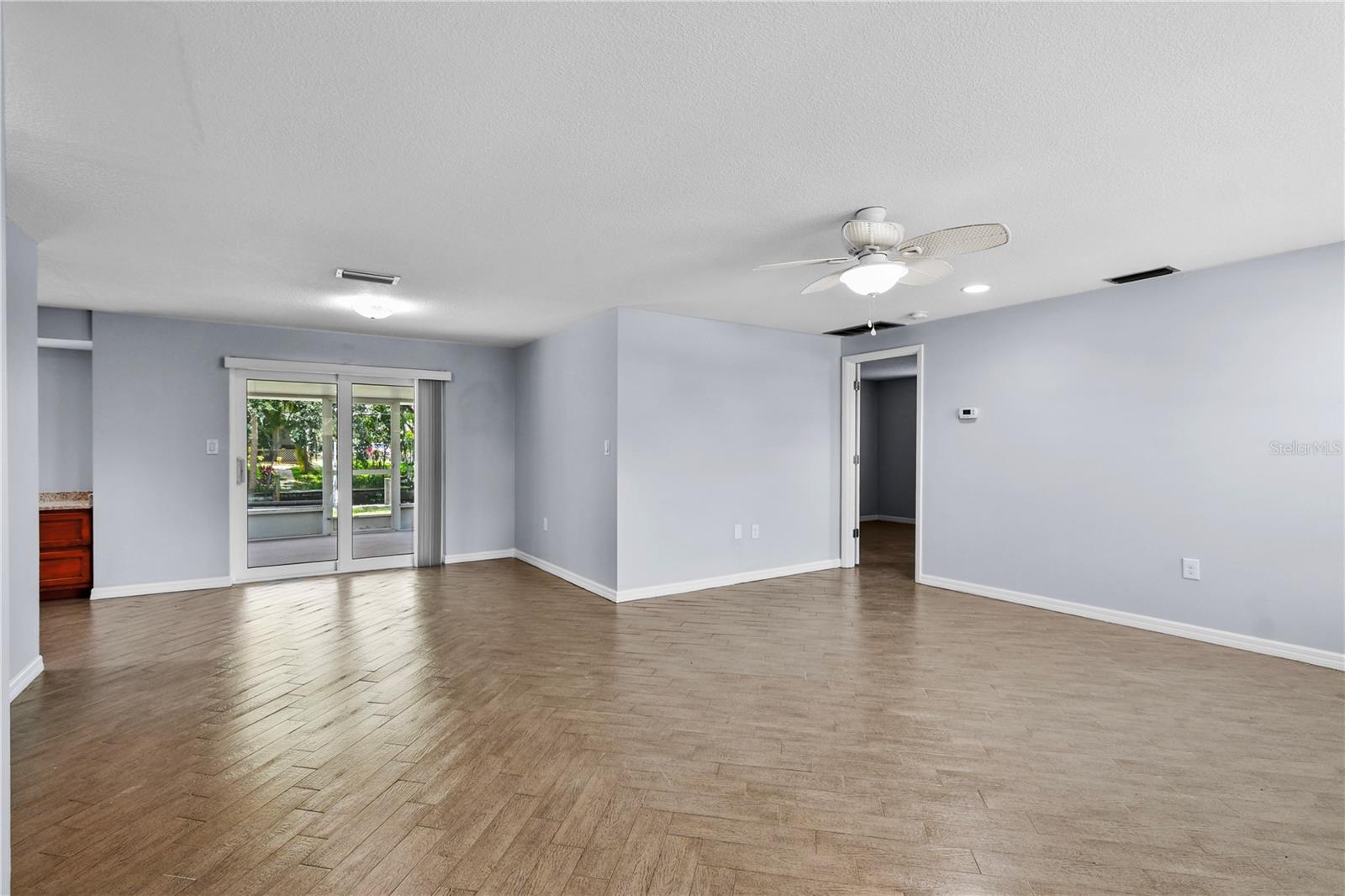 Image 18 of 66 For 4612 8th Street Court E