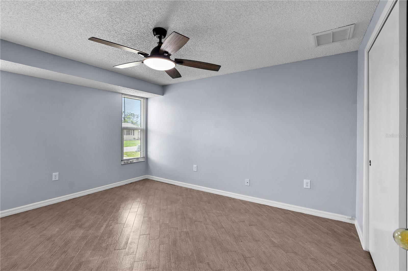 Image 38 of 66 For 4612 8th Street Court E