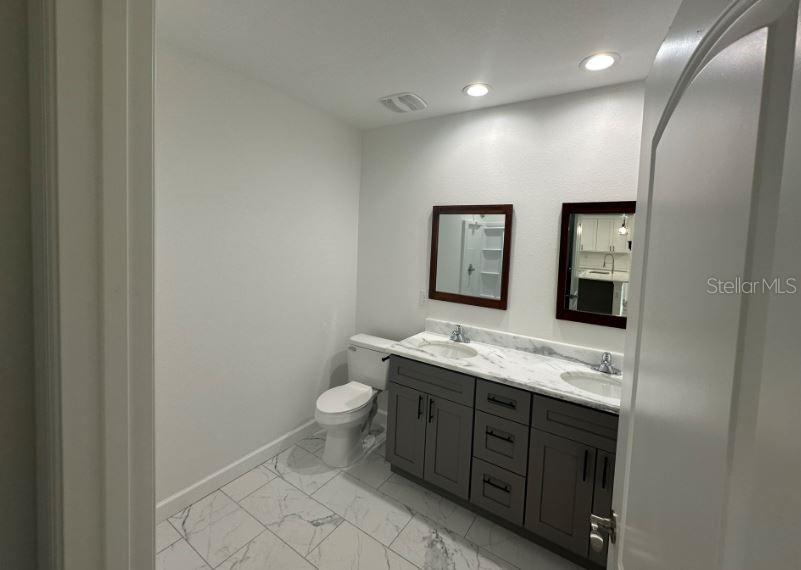 Image 15 of 19 For 57 Boundary Boulevard 2