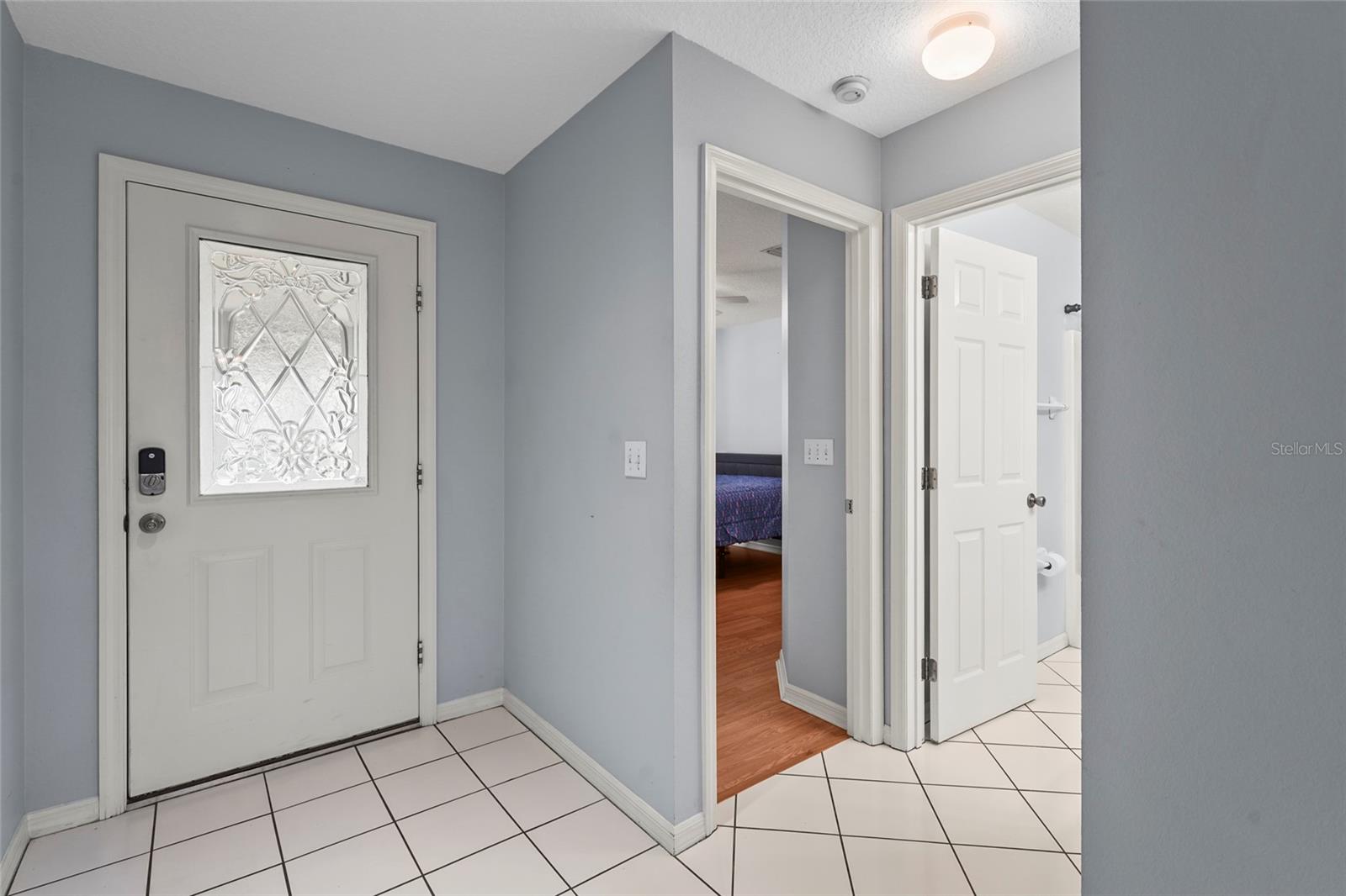 Image 10 of 99 For 2417 Fairway Oaks Drive 22