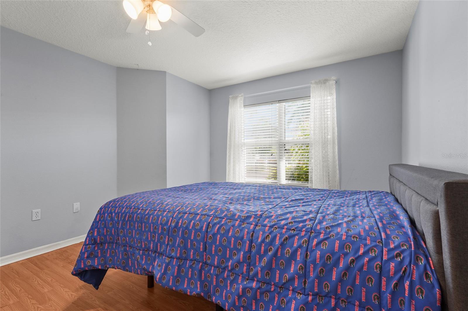 Image 39 of 99 For 2417 Fairway Oaks Drive 22