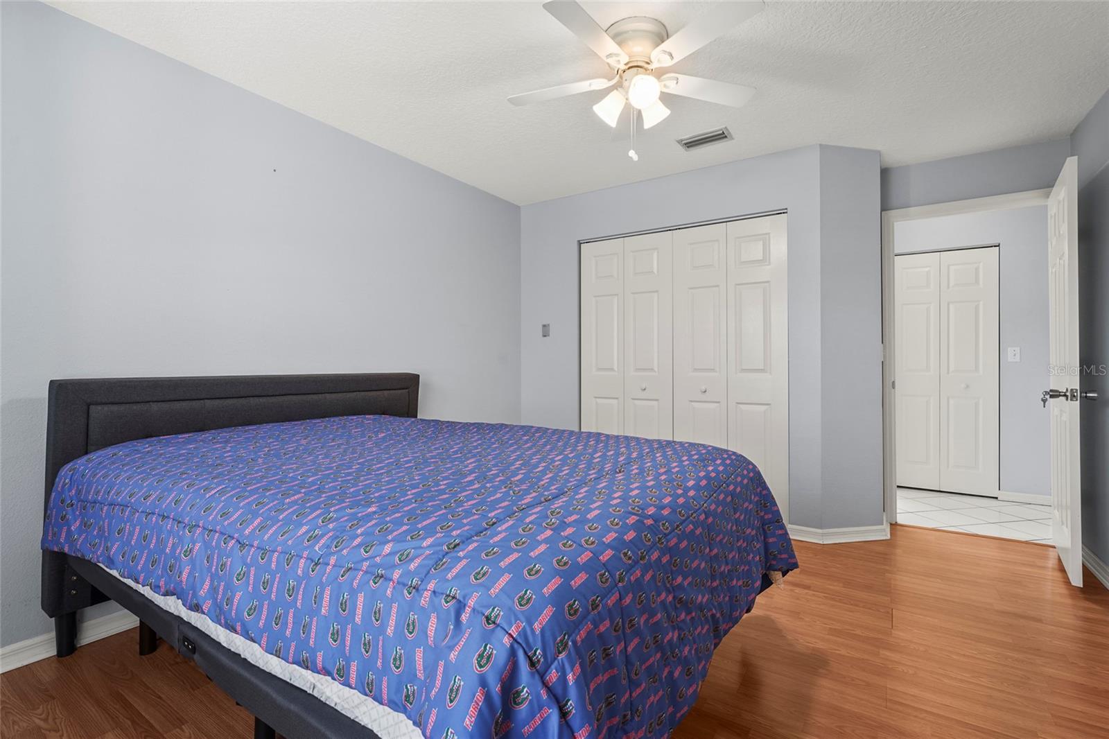 Image 40 of 99 For 2417 Fairway Oaks Drive 22
