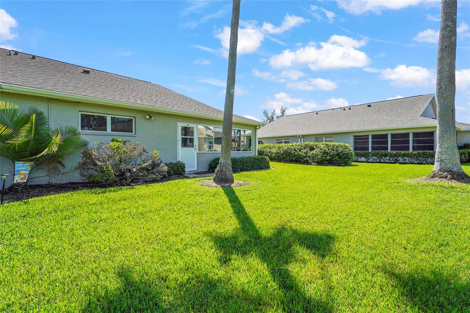 Image 45 of 99 For 2417 Fairway Oaks Drive 22