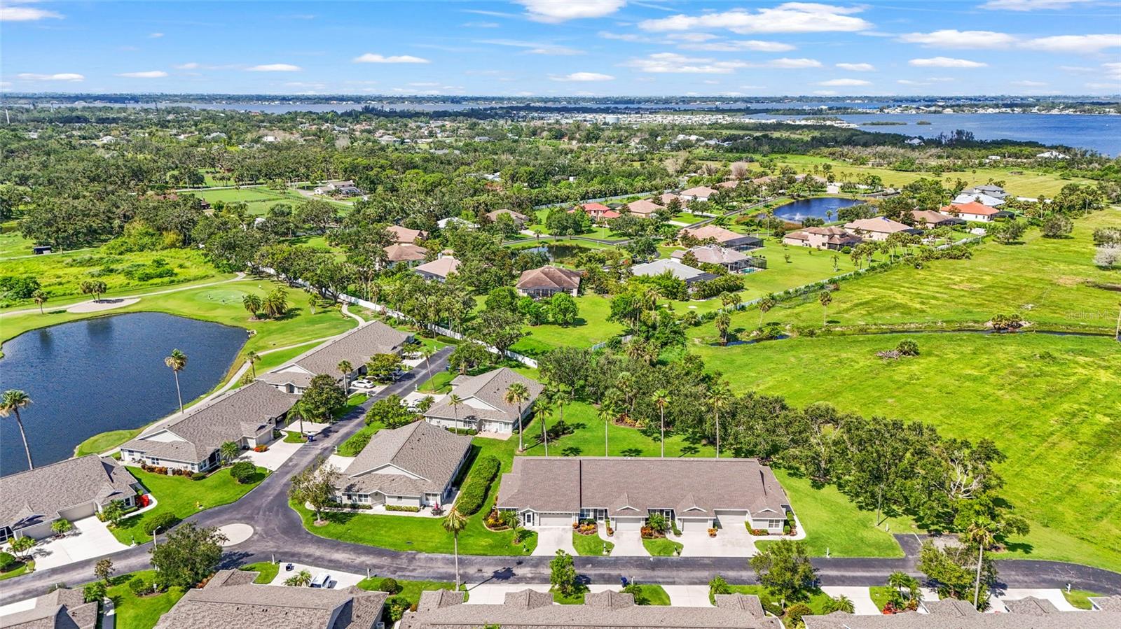 Image 47 of 99 For 2417 Fairway Oaks Drive 22