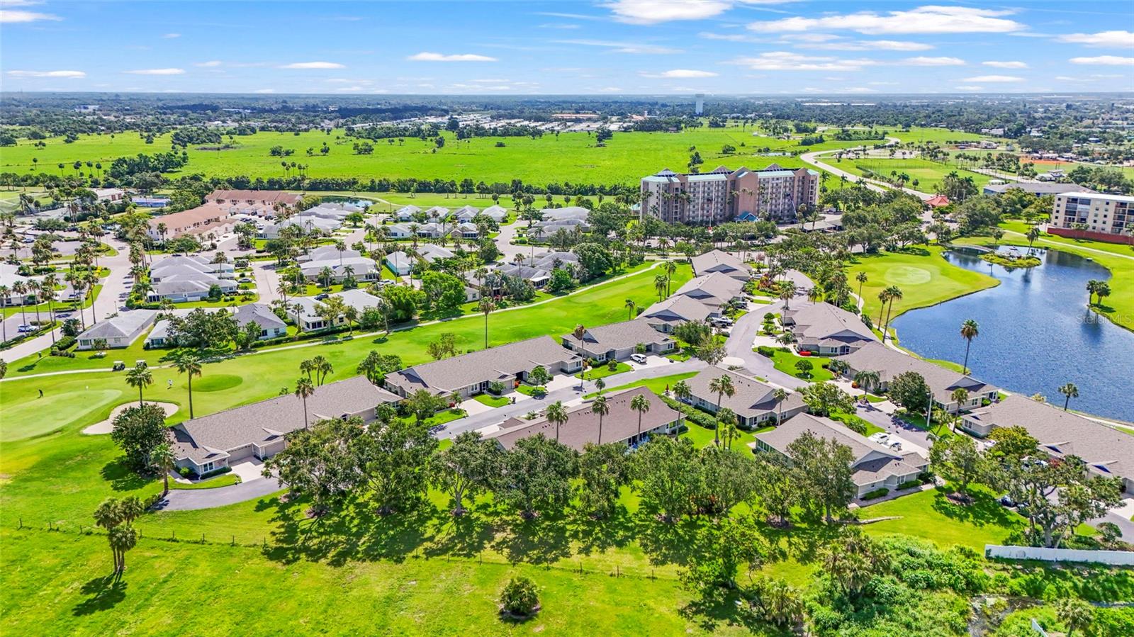 Image 50 of 99 For 2417 Fairway Oaks Drive 22