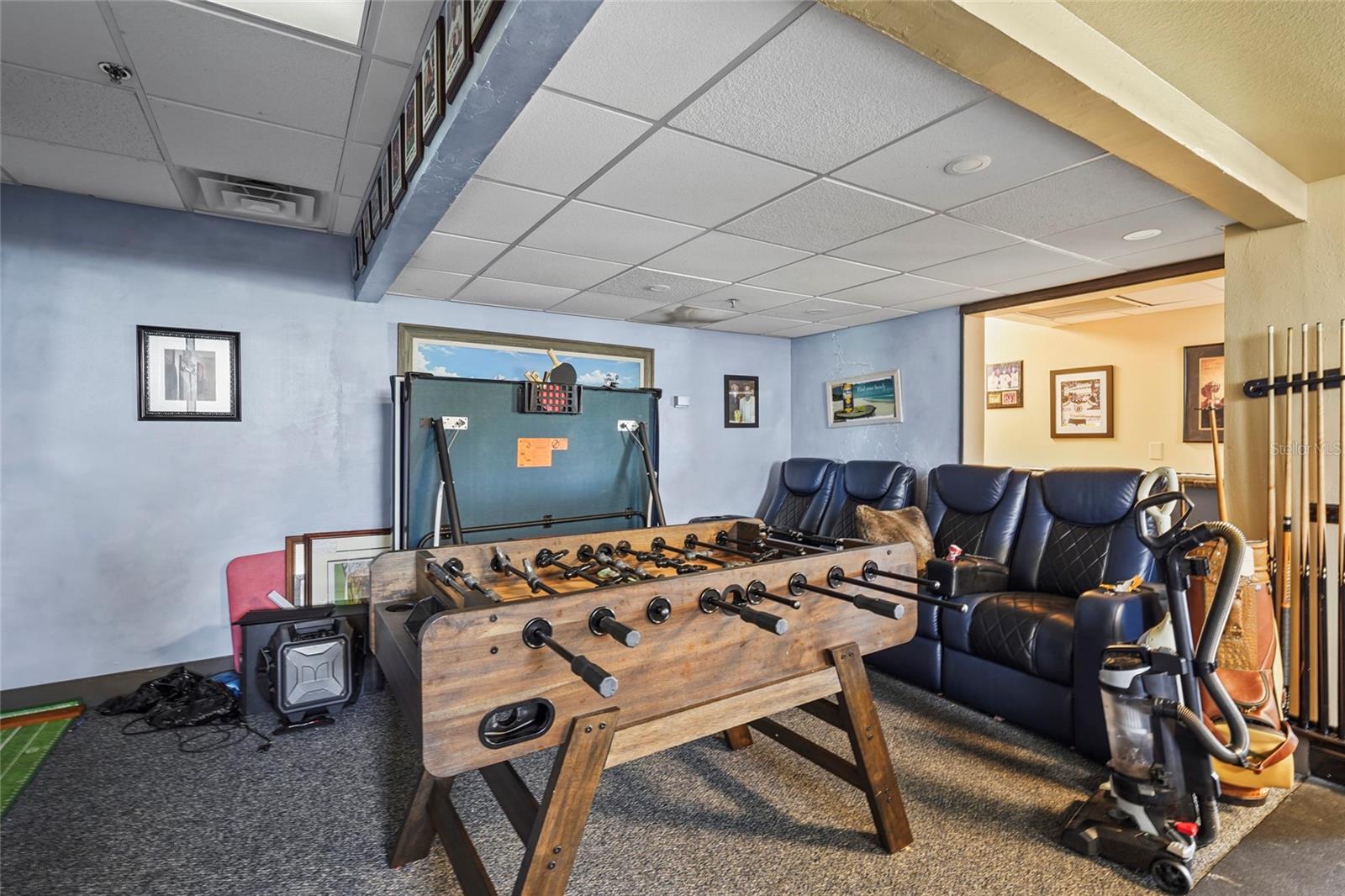 Image 73 of 99 For 2417 Fairway Oaks Drive 22