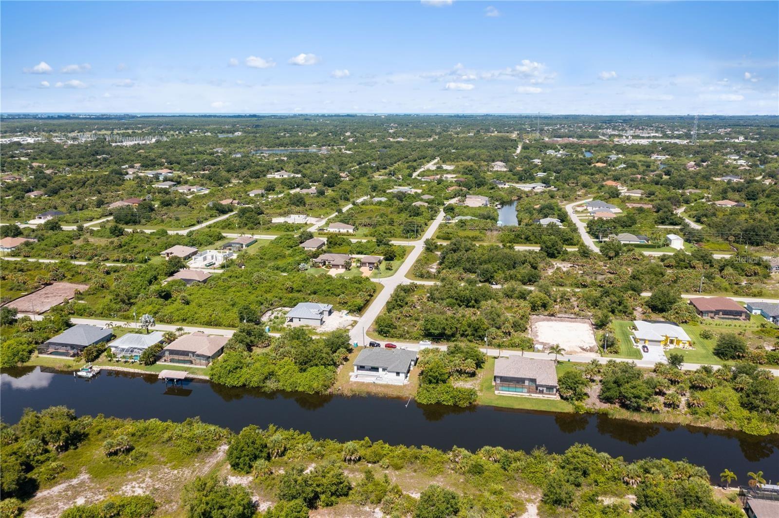 Image 3 of 6 For 10120 Winnipeg Street