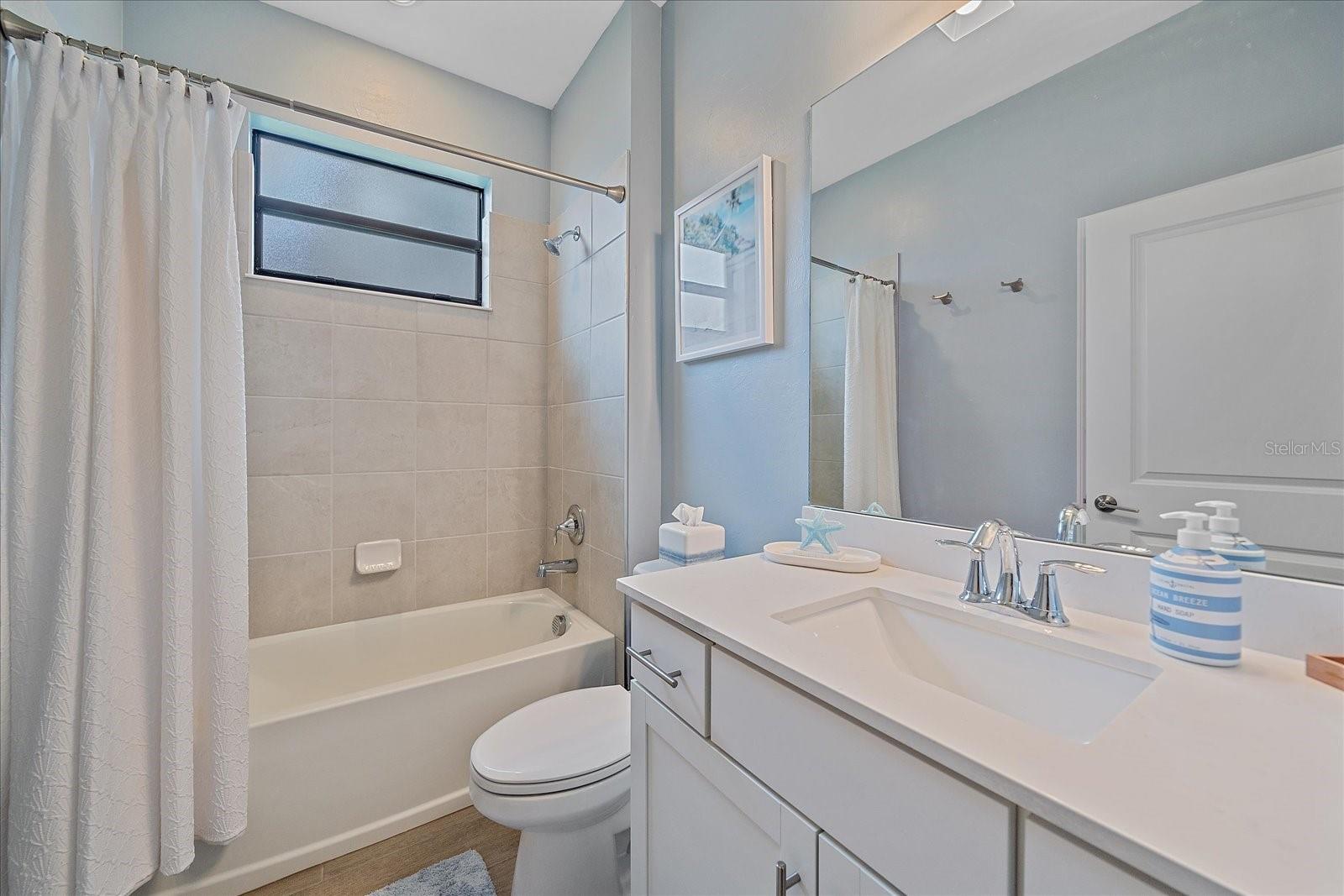 Image 30 of 63 For 15437 White Linen Drive