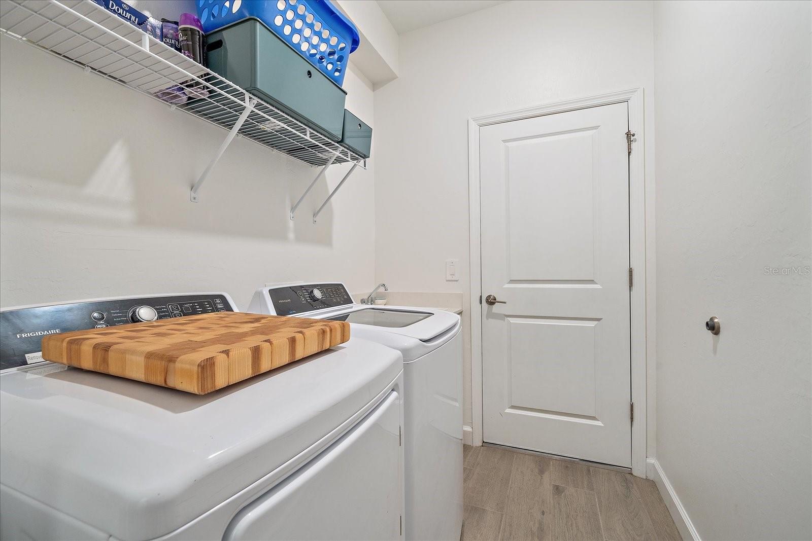 Image 37 of 63 For 15437 White Linen Drive