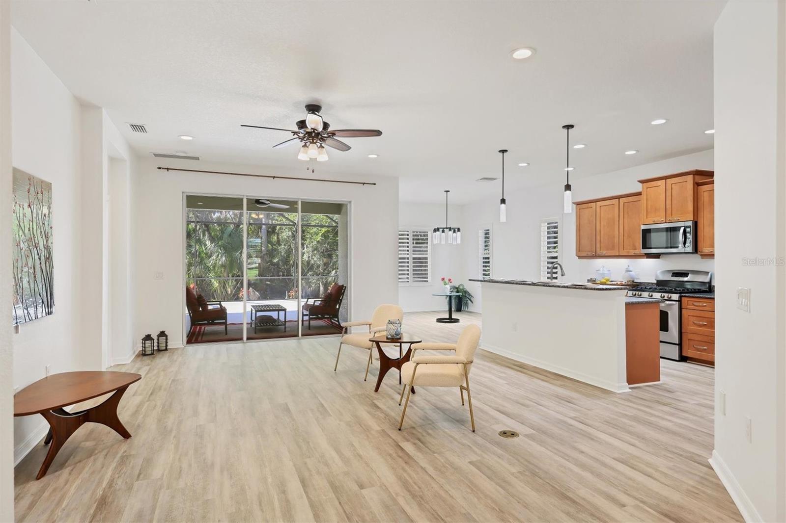 Image 12 of 54 For 4806 Lake Breeze Terrace