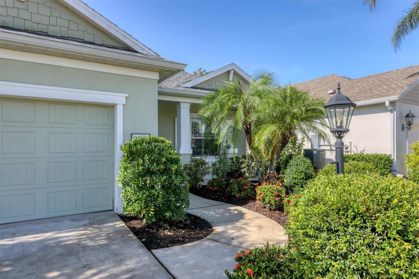 Image 18 of 54 For 4806 Lake Breeze Terrace