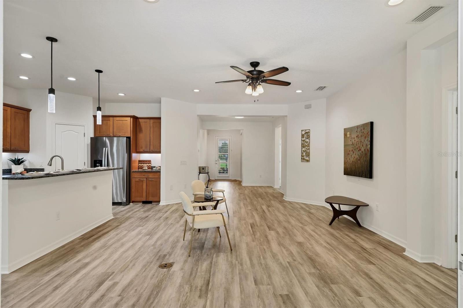 Image 21 of 54 For 4806 Lake Breeze Terrace