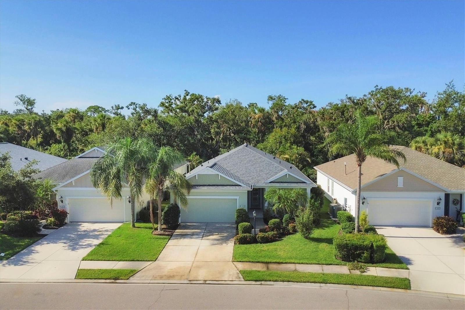 Image 23 of 54 For 4806 Lake Breeze Terrace