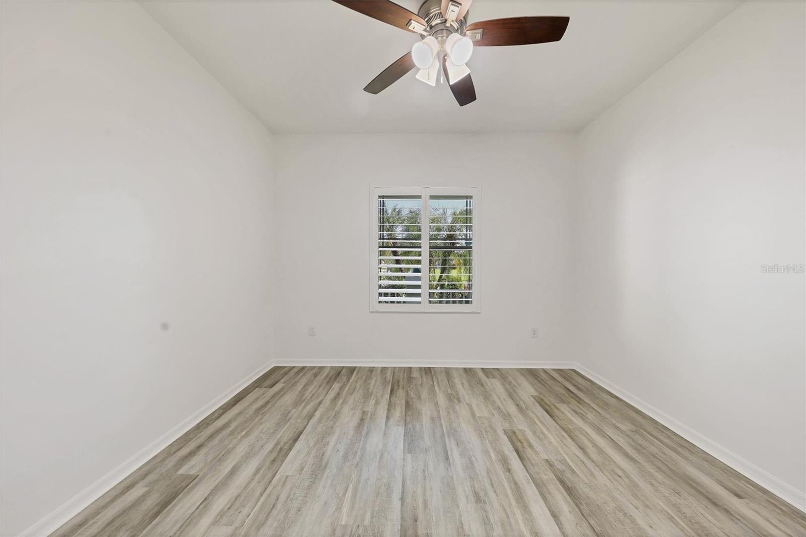 Image 33 of 54 For 4806 Lake Breeze Terrace