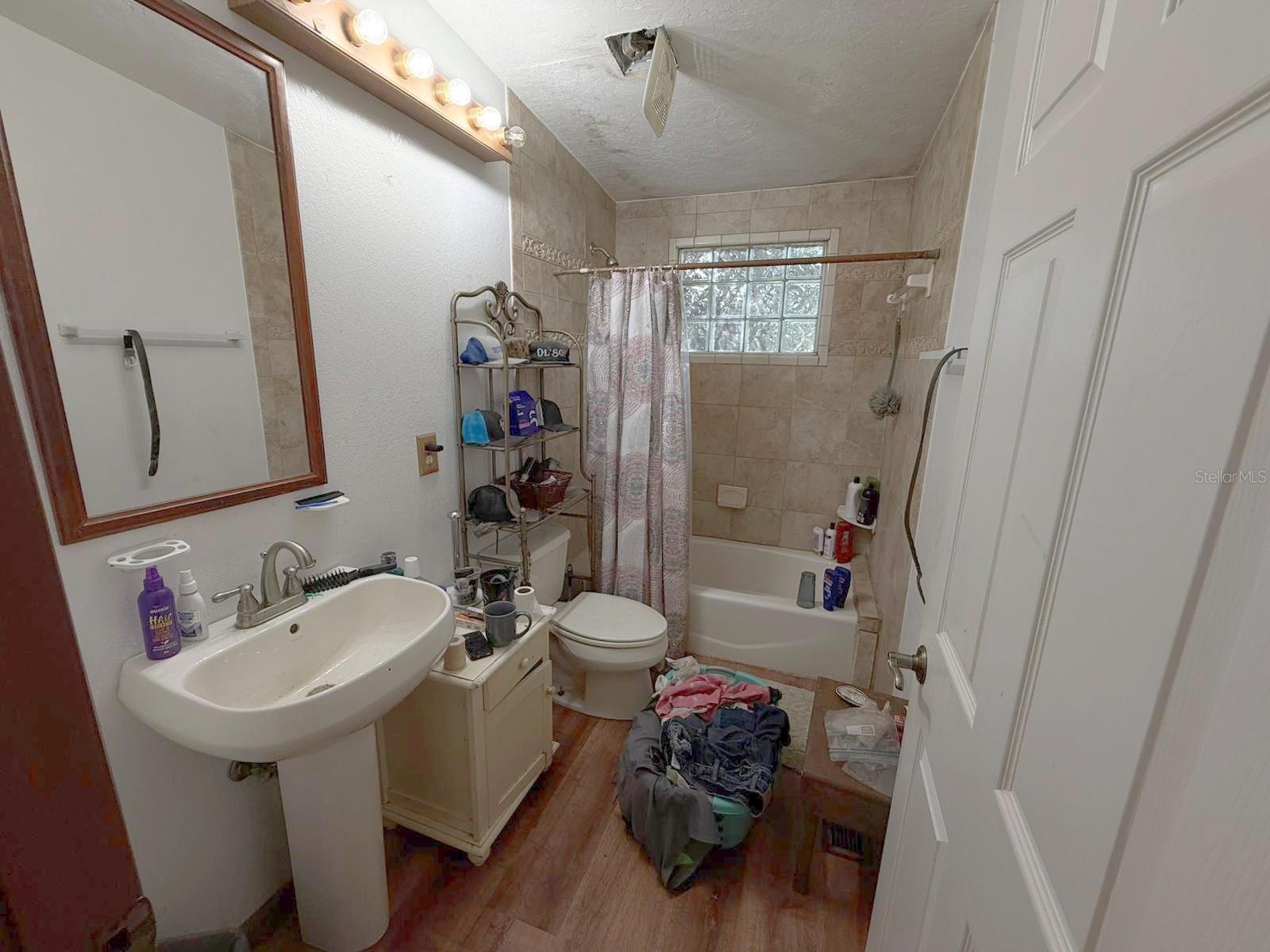 Image 12 of 15 For 270 Myrtle Drive