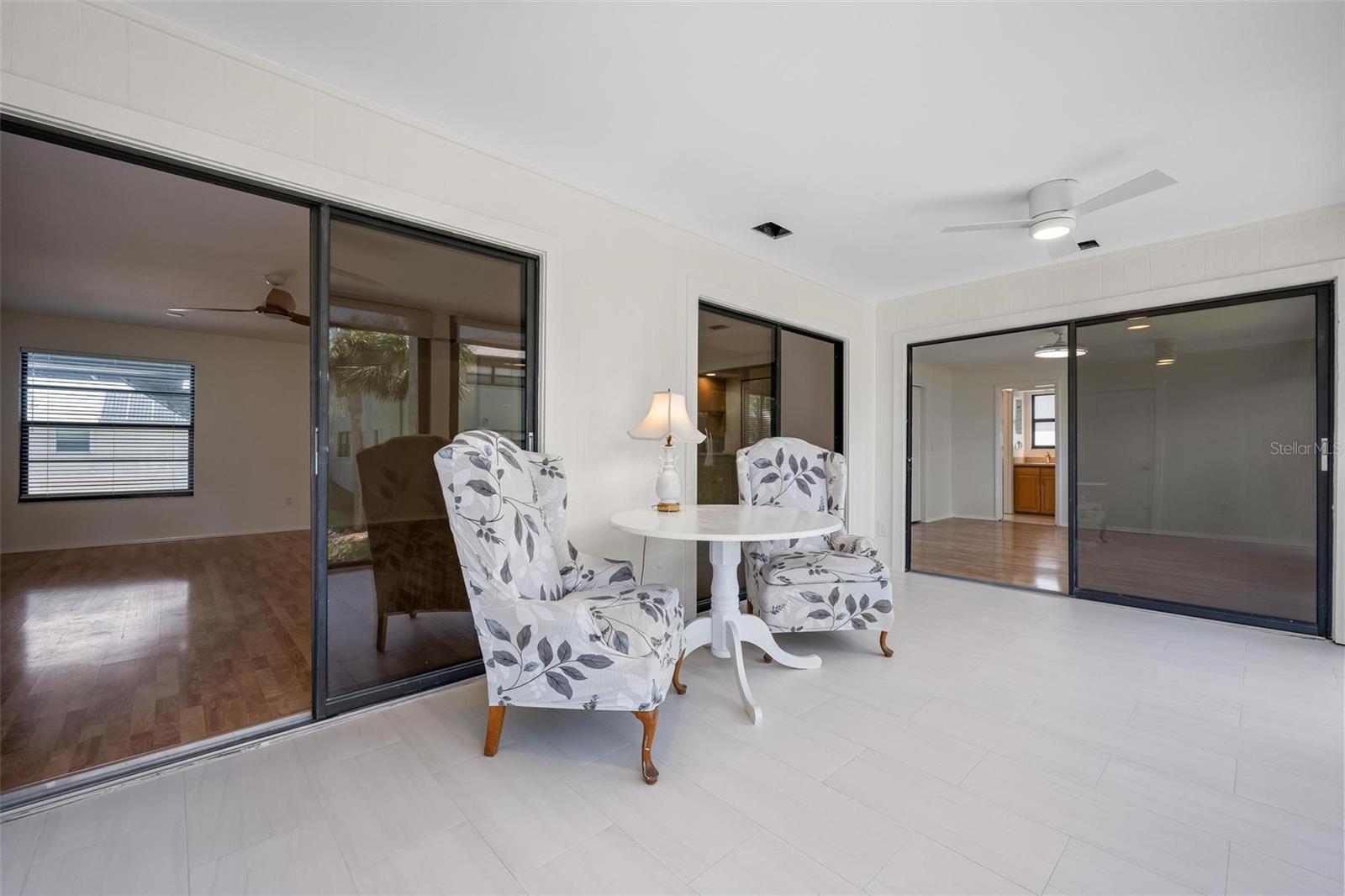 Image 15 of 60 For 4255 Gulf Drive 116