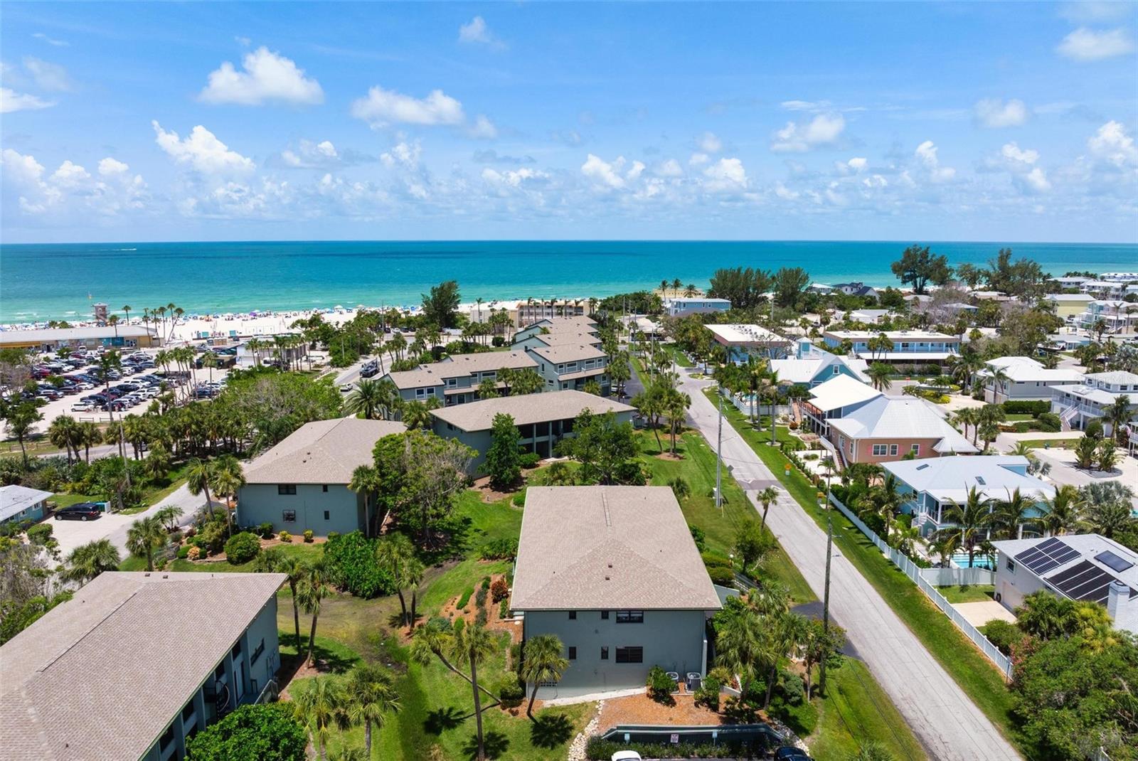 Image 38 of 60 For 4255 Gulf Drive 116