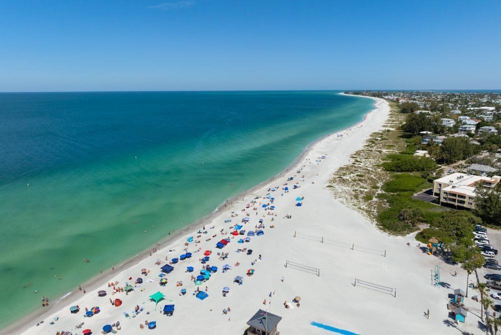Image 65 of 66 For 4255 Gulf Drive 116