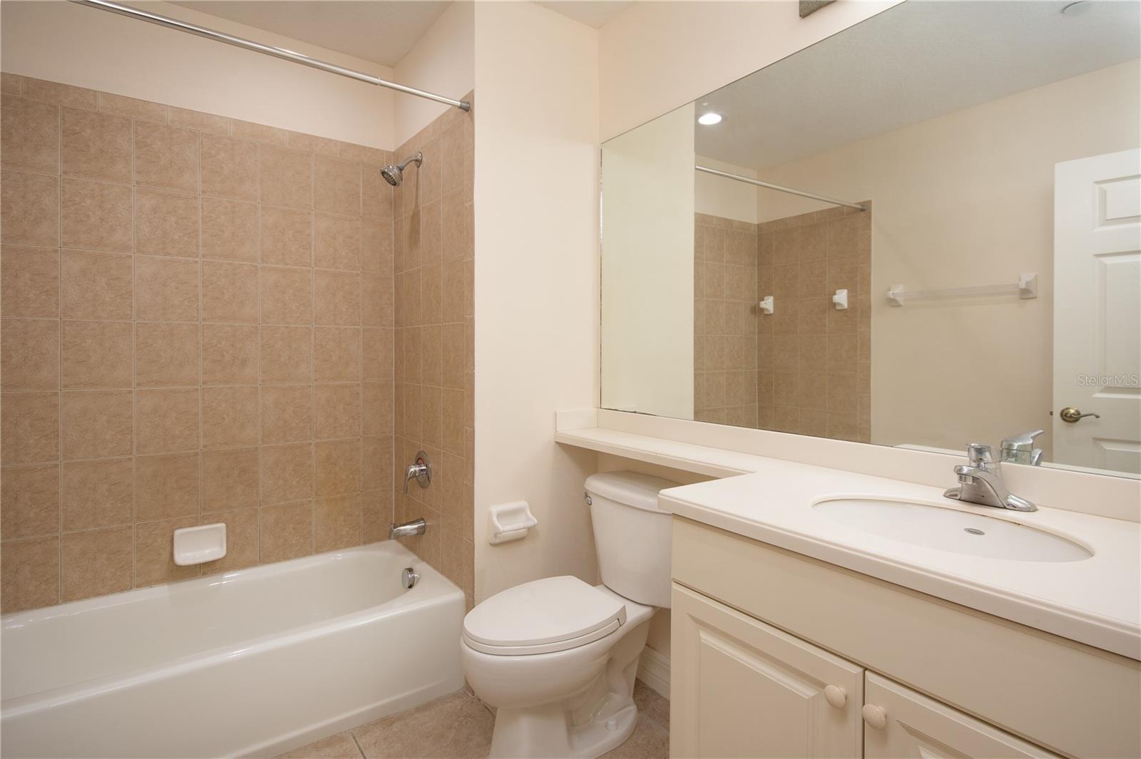 Image 16 of 35 For 5591 Cannes Circle 204