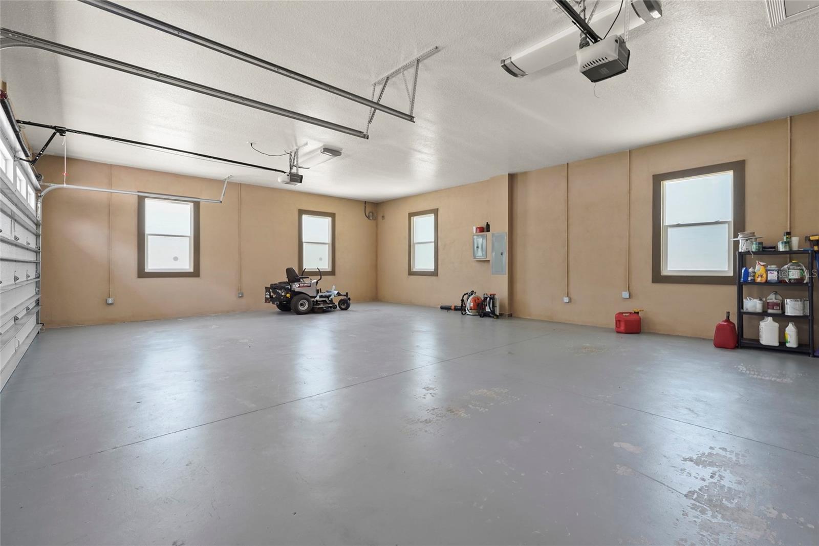 Image 51 of 83 For 5714 38th Avenue E