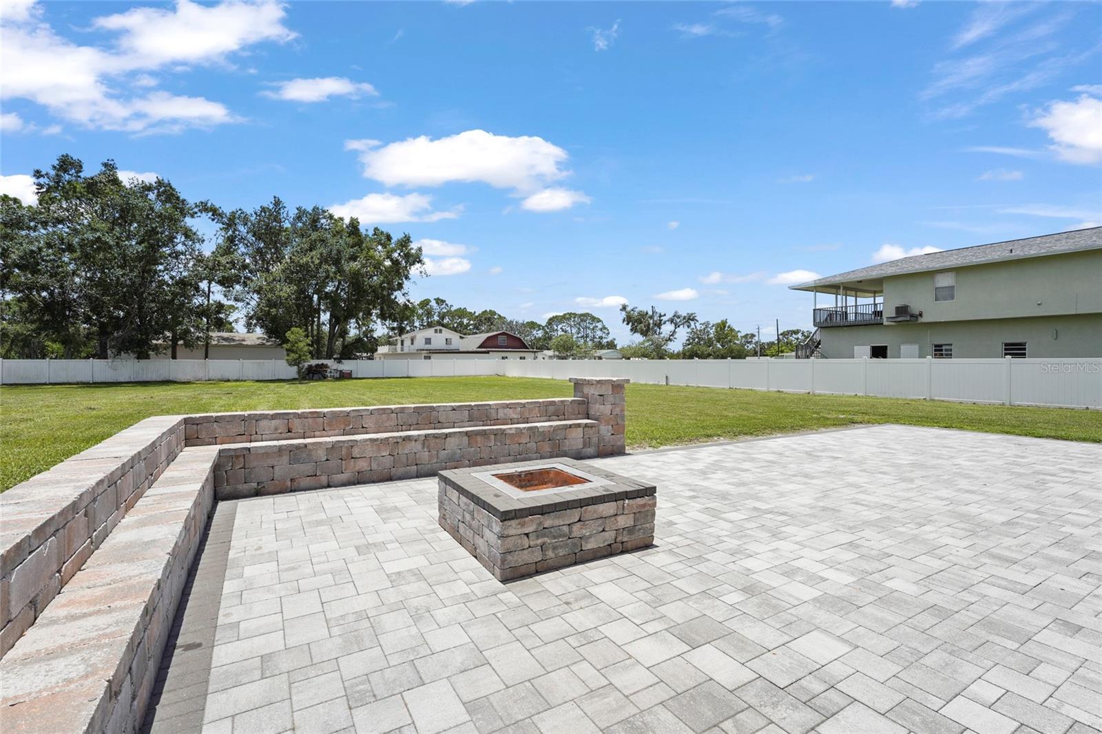 Image 58 of 83 For 5714 38th Avenue E