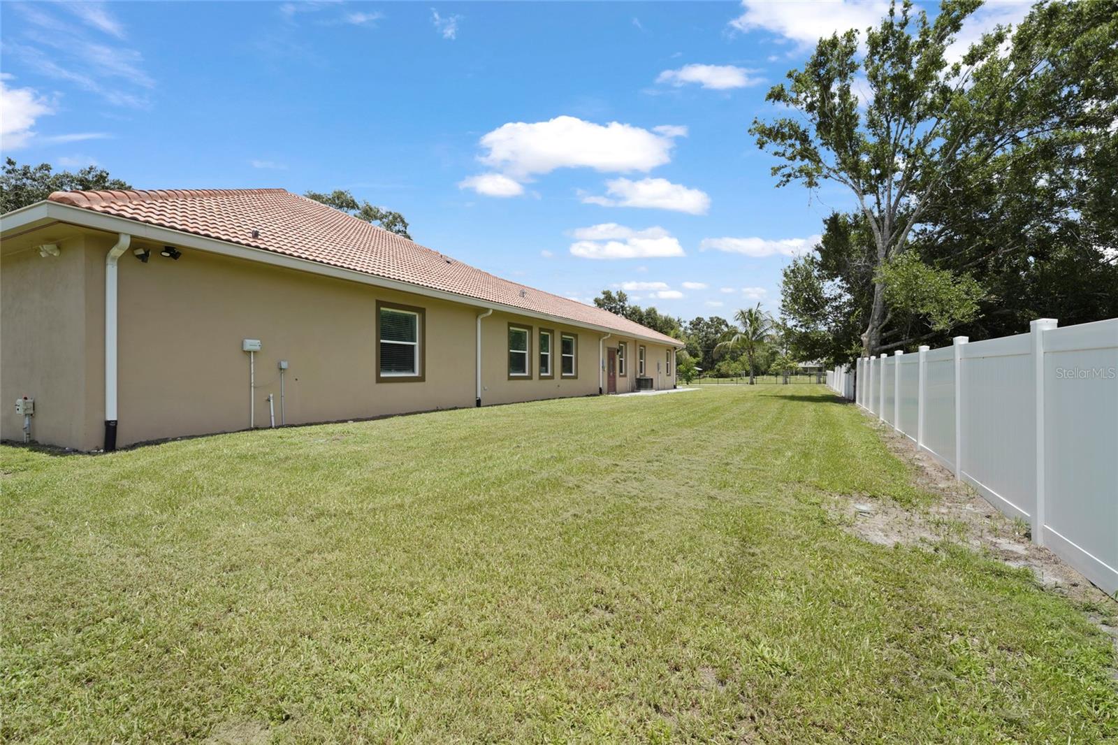 Image 65 of 83 For 5714 38th Avenue E