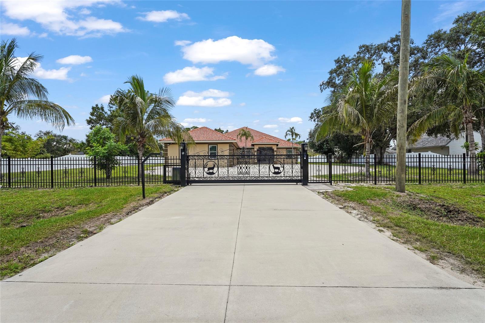 Image 71 of 83 For 5714 38th Avenue E