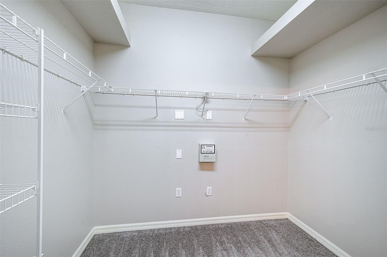 Image 18 of 34 For 8930 Founders Circle