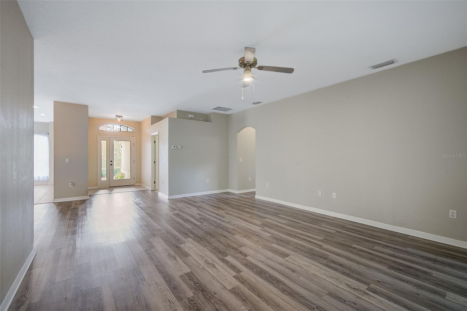 Image 5 of 34 For 8930 Founders Circle
