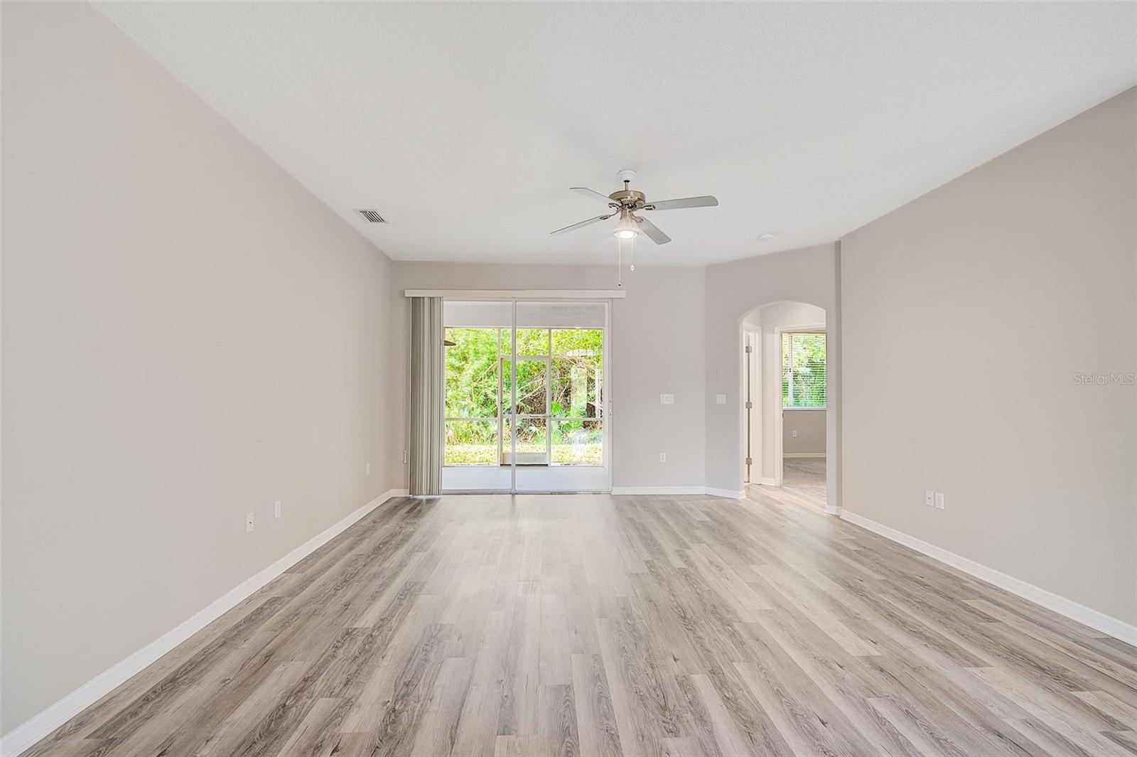 Image 6 of 34 For 8930 Founders Circle