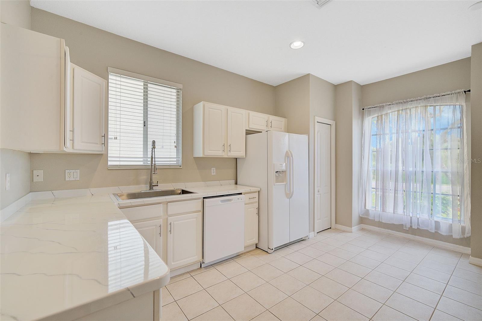 Image 8 of 34 For 8930 Founders Circle