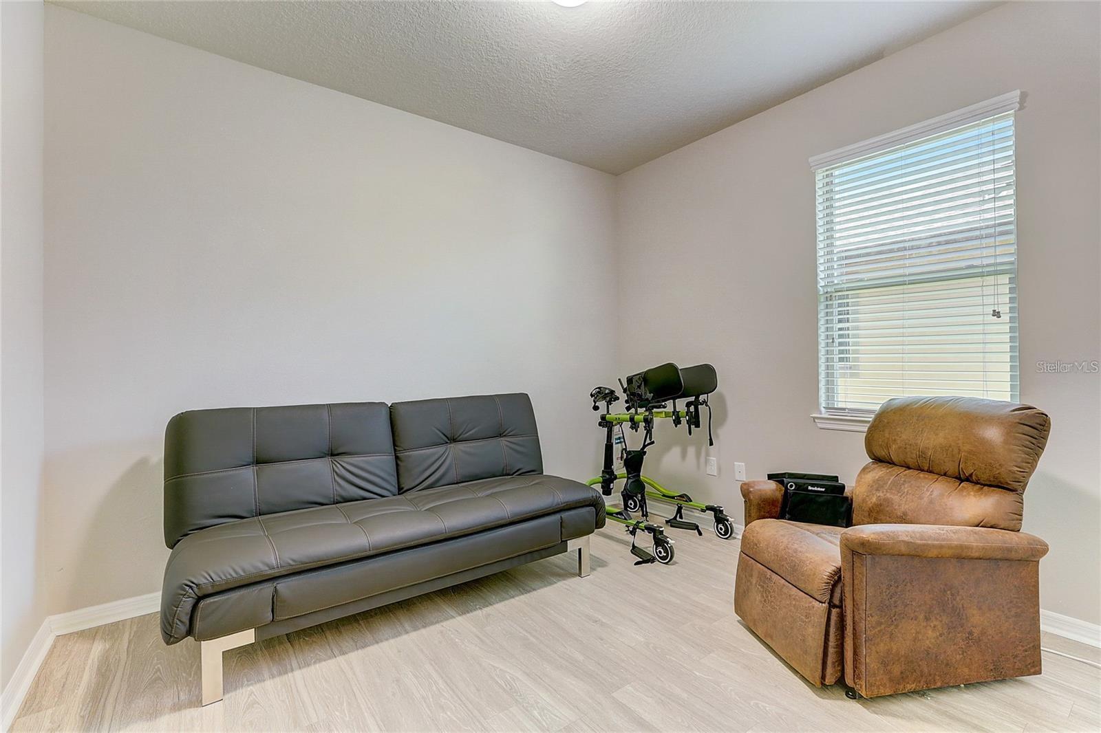 Image 16 of 86 For 4905 111th Terrace E