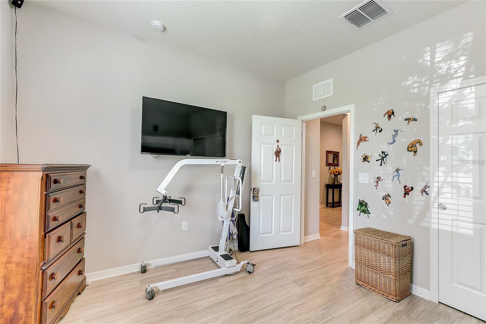 Image 20 of 86 For 4905 111th Terrace E
