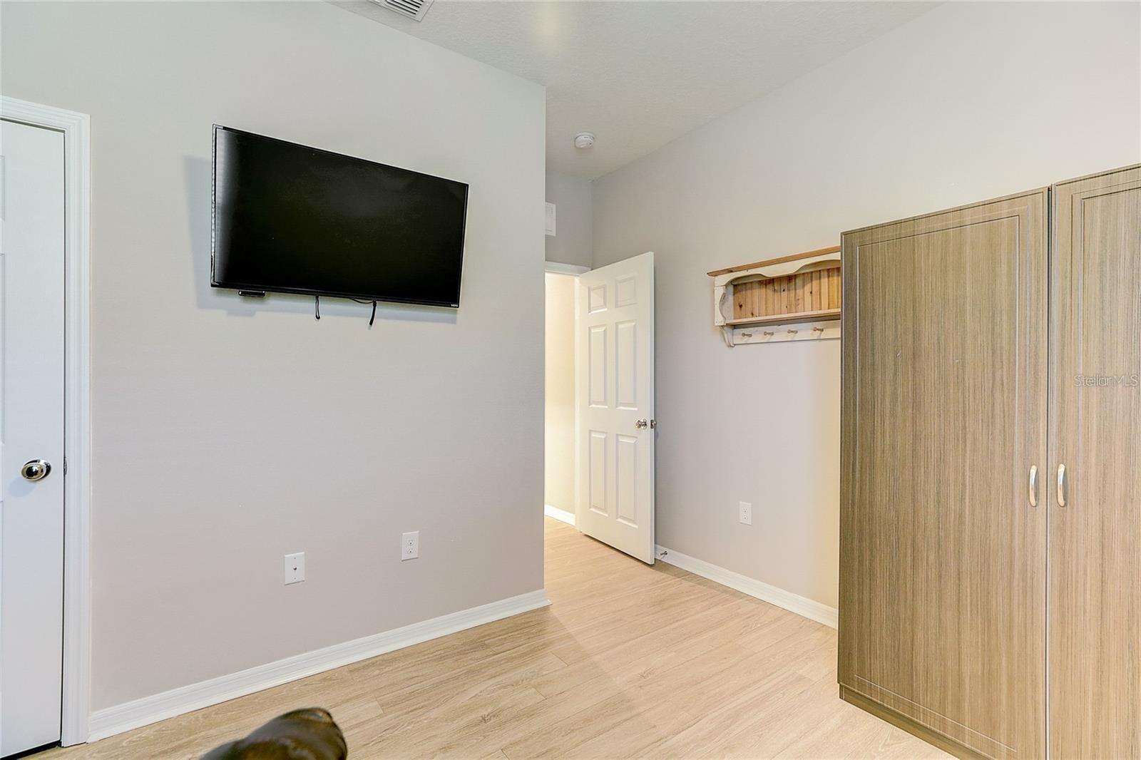 Image 23 of 86 For 4905 111th Terrace E