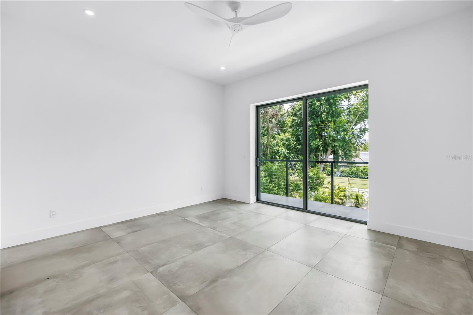 Image 37 of 63 For 2065 Goldenrod Street