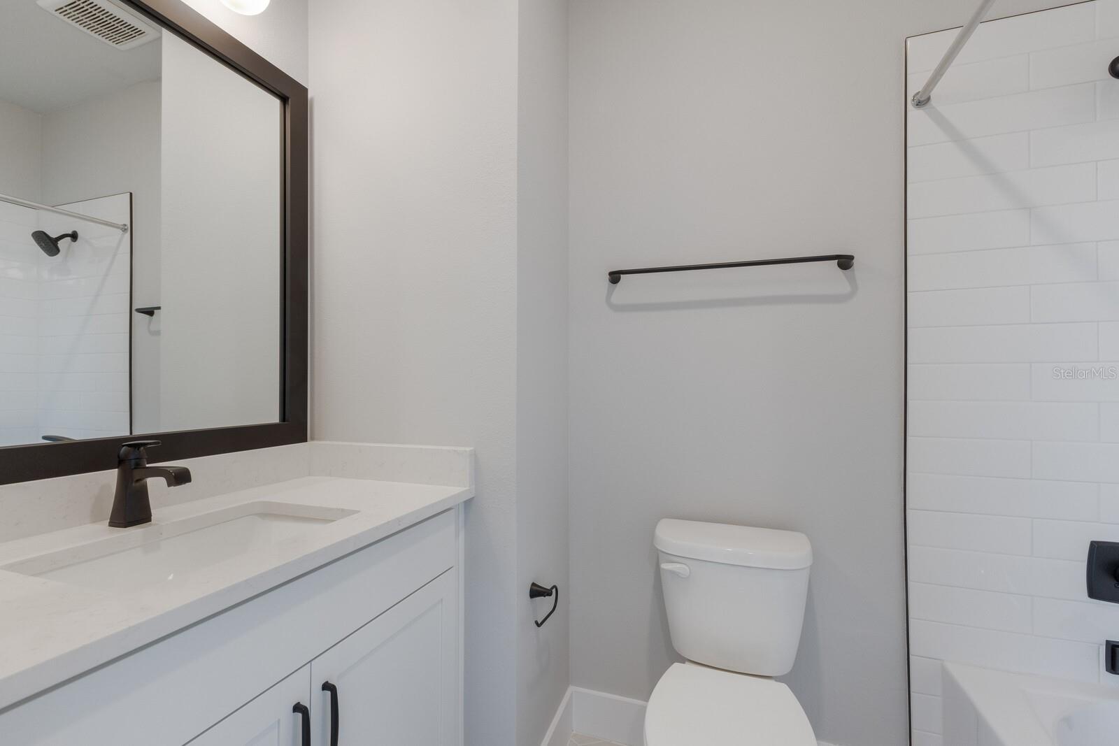 Image 18 of 33 For 7420 Newham Lane