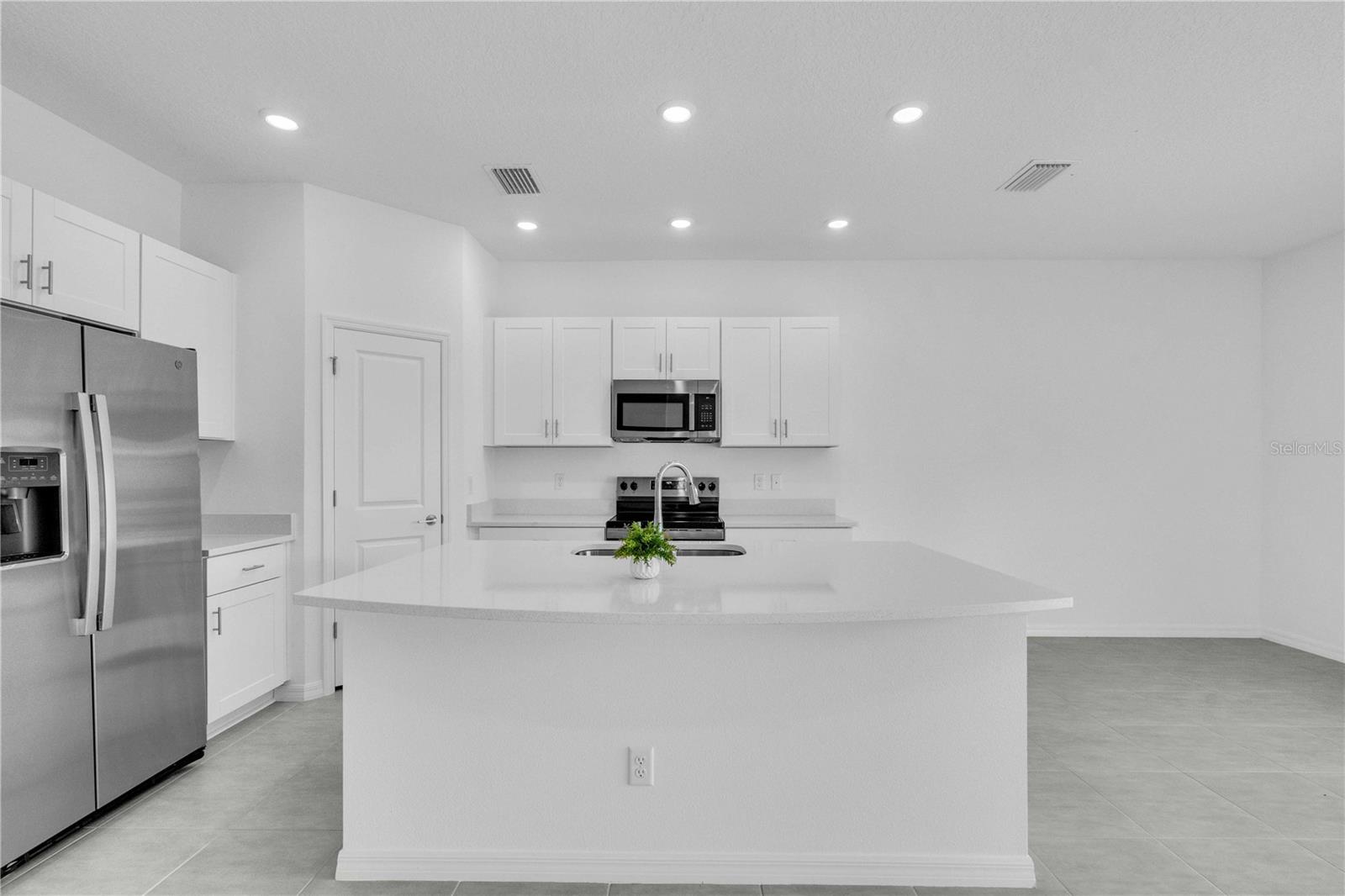 Image 5 of 22 For 3023 Novara Lane
