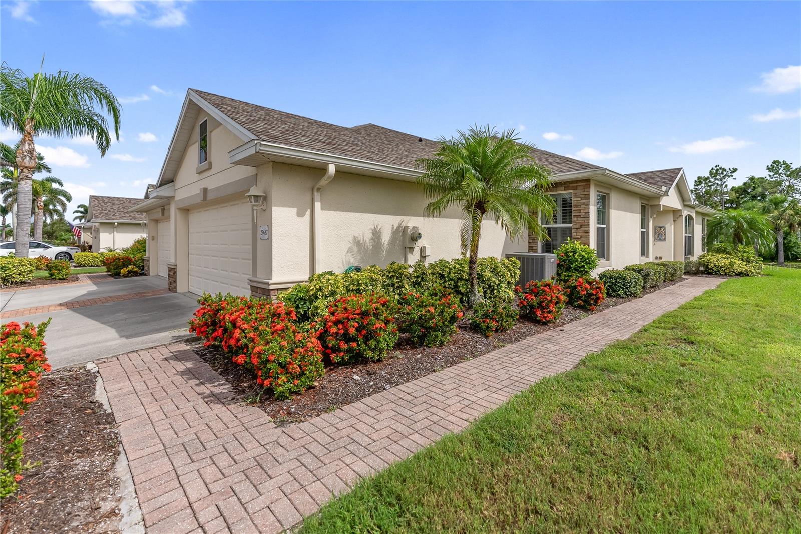 Image 11 of 59 For 29687 Niagara Court