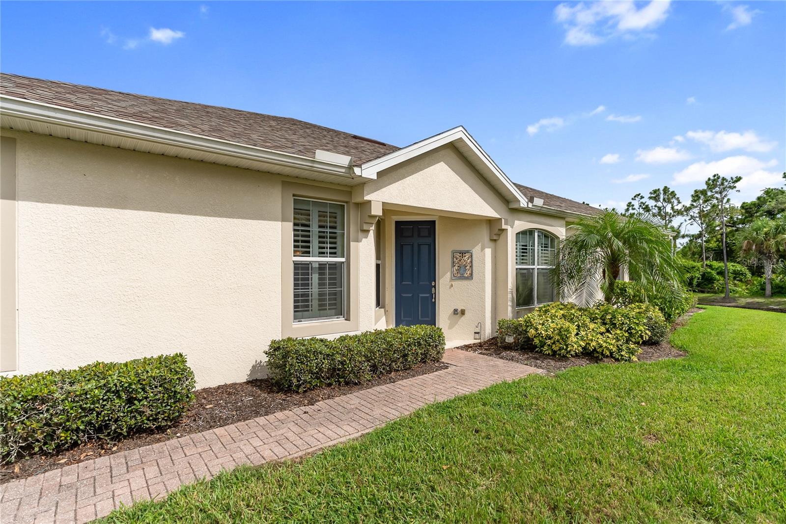 Image 12 of 59 For 29687 Niagara Court