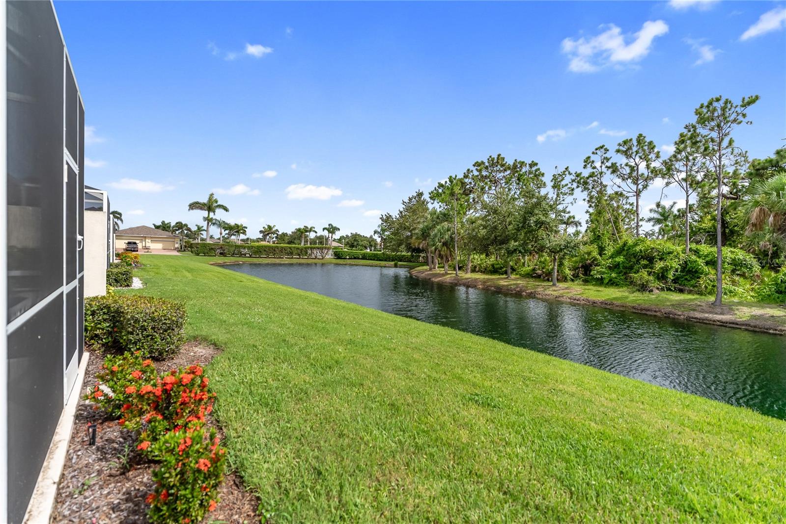 Image 14 of 59 For 29687 Niagara Court