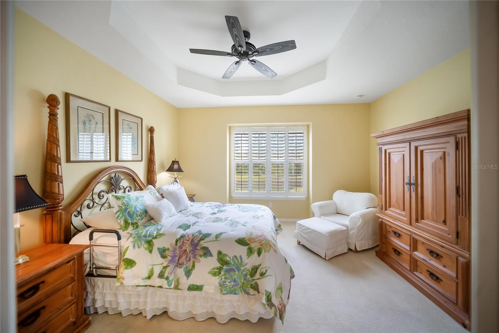 Image 24 of 59 For 29687 Niagara Court