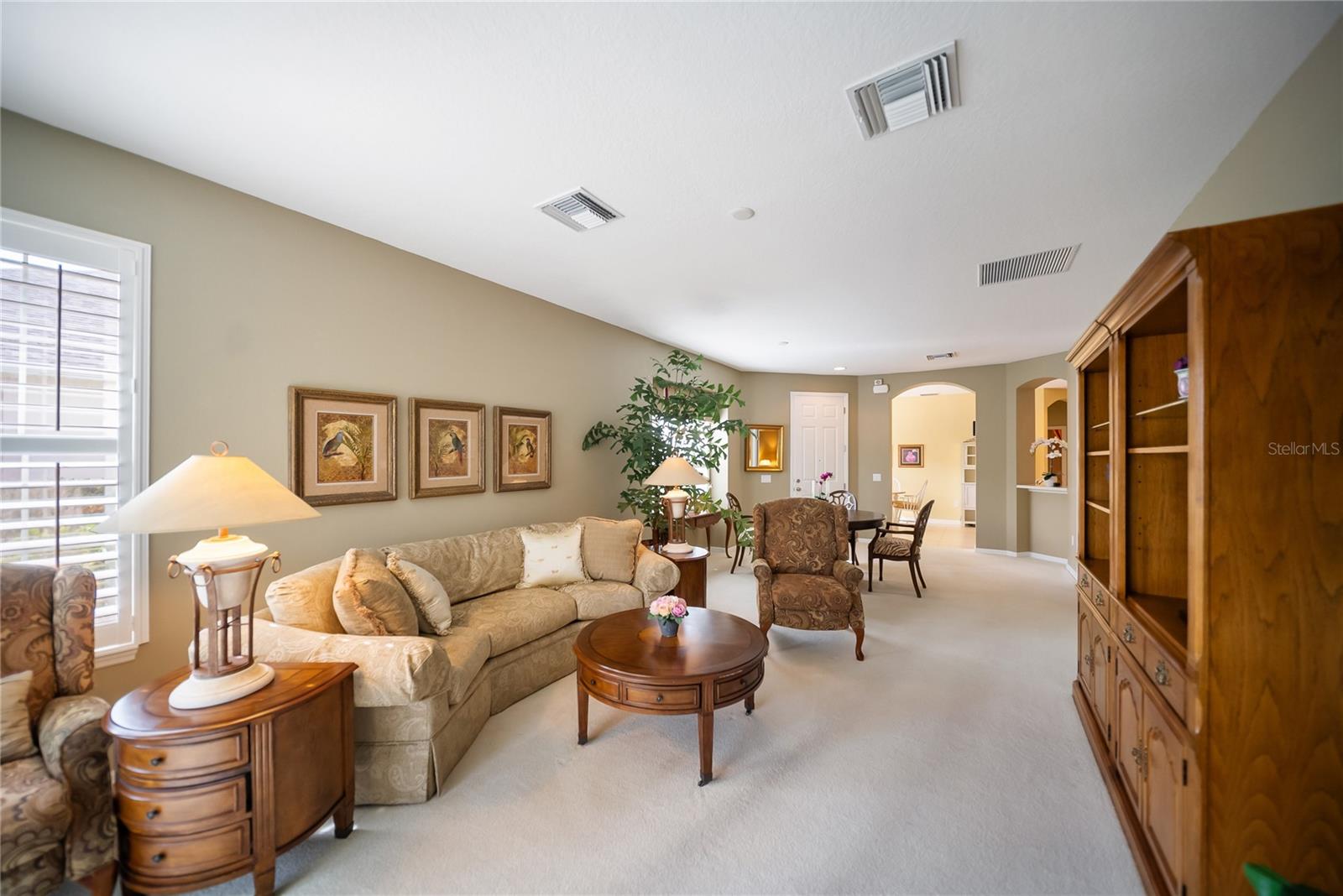 Image 35 of 59 For 29687 Niagara Court