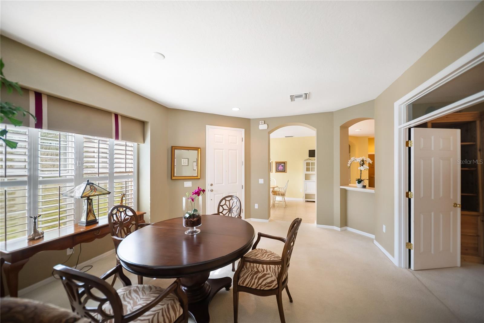 Image 38 of 59 For 29687 Niagara Court